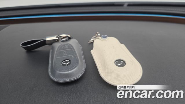 Mercedes-Benz E-Class E200 Avantgarde