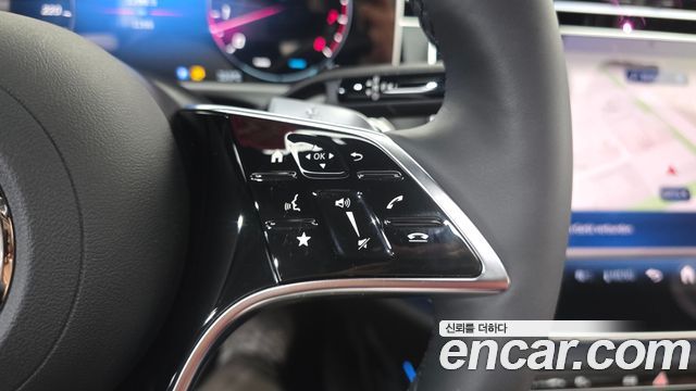Mercedes-Benz E-Class E200 Avantgarde