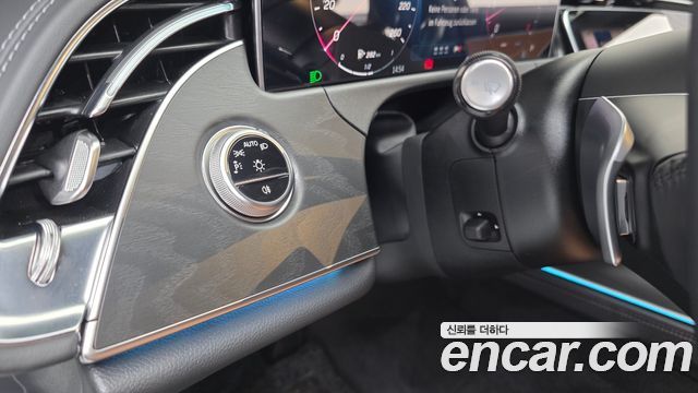 Mercedes-Benz E-Class E200 Avantgarde