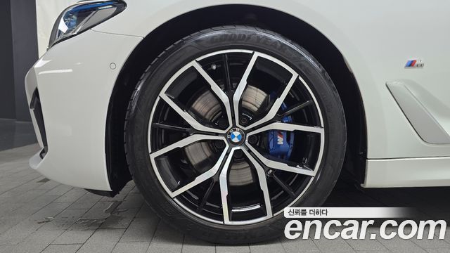 BMW 5-Series 530i M Sport Package