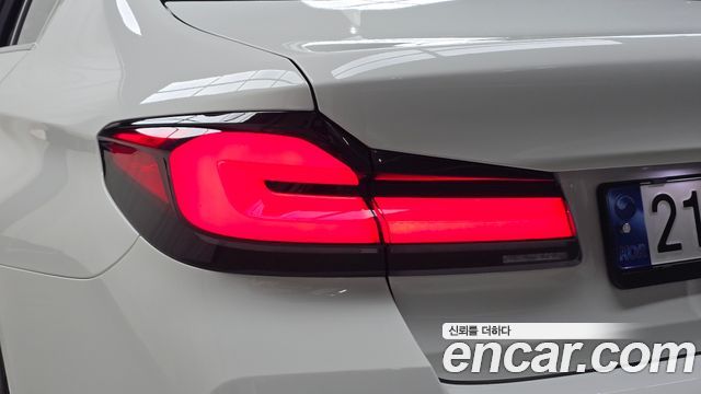 BMW 5-Series 530i M Sport Package