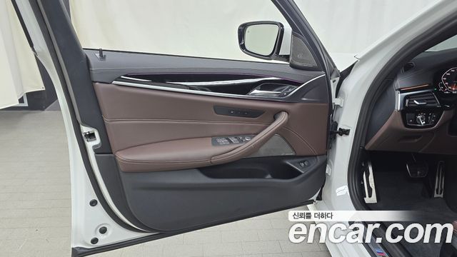 BMW 5-Series 530i M Sport Package