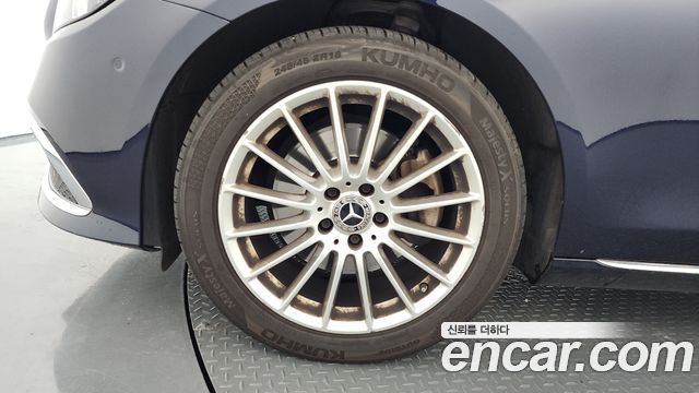 Mercedes-Benz E-Class E250 Exclusive