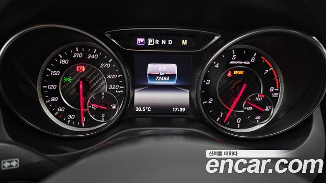 Mercedes-Benz GLA-Class GLA45 AMG 4MATIC