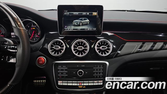 Mercedes-Benz GLA-Class GLA45 AMG 4MATIC