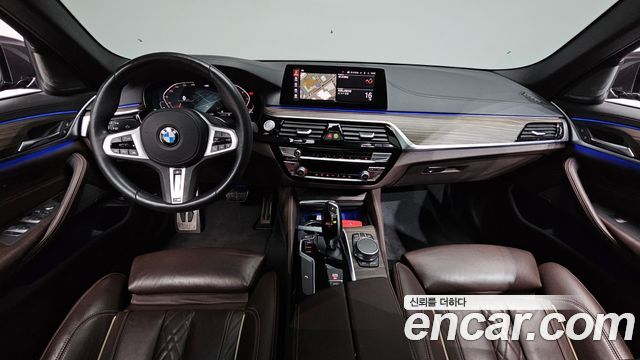 BMW 5-Series 520i M Sport