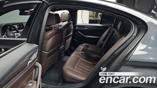 BMW 5-Series 520i M Sport