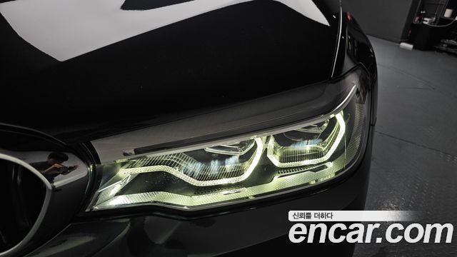 BMW 5-Series 520i M Sport