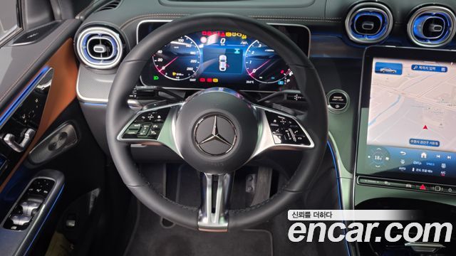 Mercedes-Benz GLC-Class GLC300 4MATIC Avnatgarde Coupe