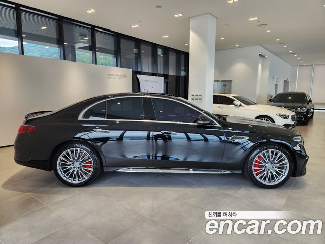 Mercedes-Benz E-Class AMG E53e 4MATIC+