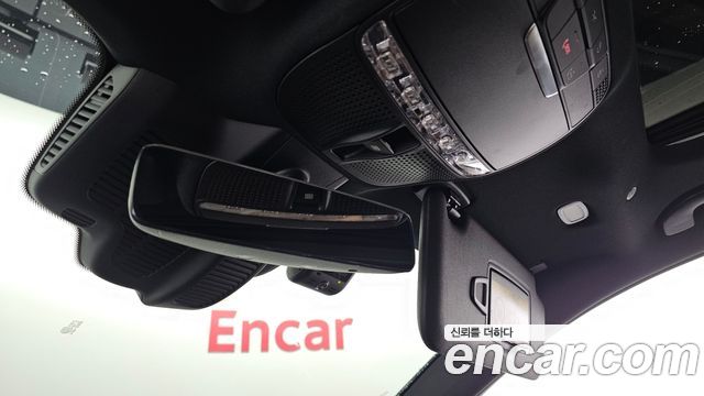 Mercedes-Benz E-Class E300e 4MATIC Exclusive
