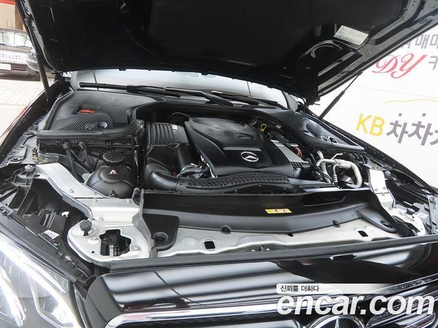 Mercedes-Benz E-Class E250 Avantgarde