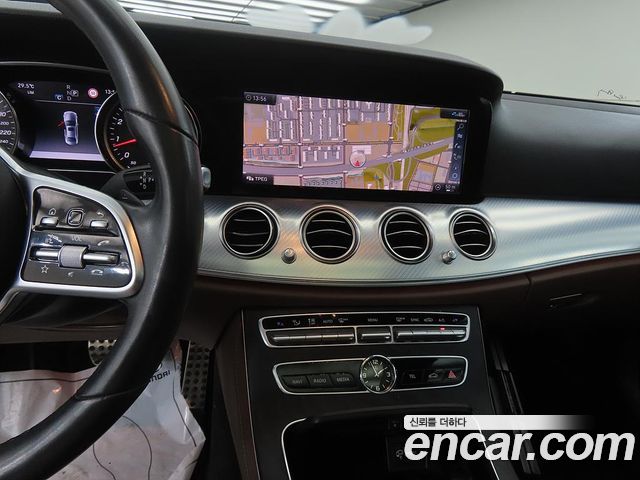 Mercedes-Benz E-Class E250 Avantgarde