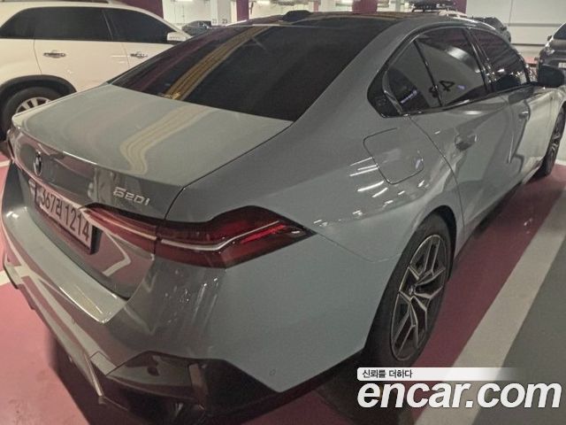 BMW 5-Series 520i M Sport