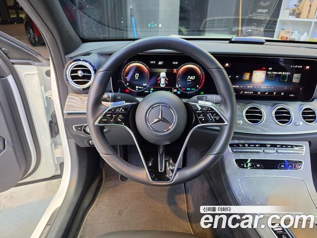 Mercedes-Benz E-Class E350 4MATIC Avantgarde