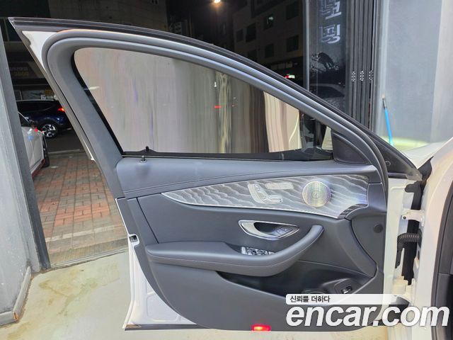 Mercedes-Benz E-Class E350 4MATIC Avantgarde
