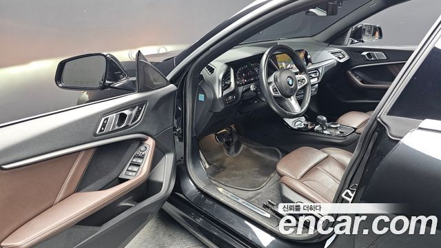 BMW 2-Series 218 M Sport