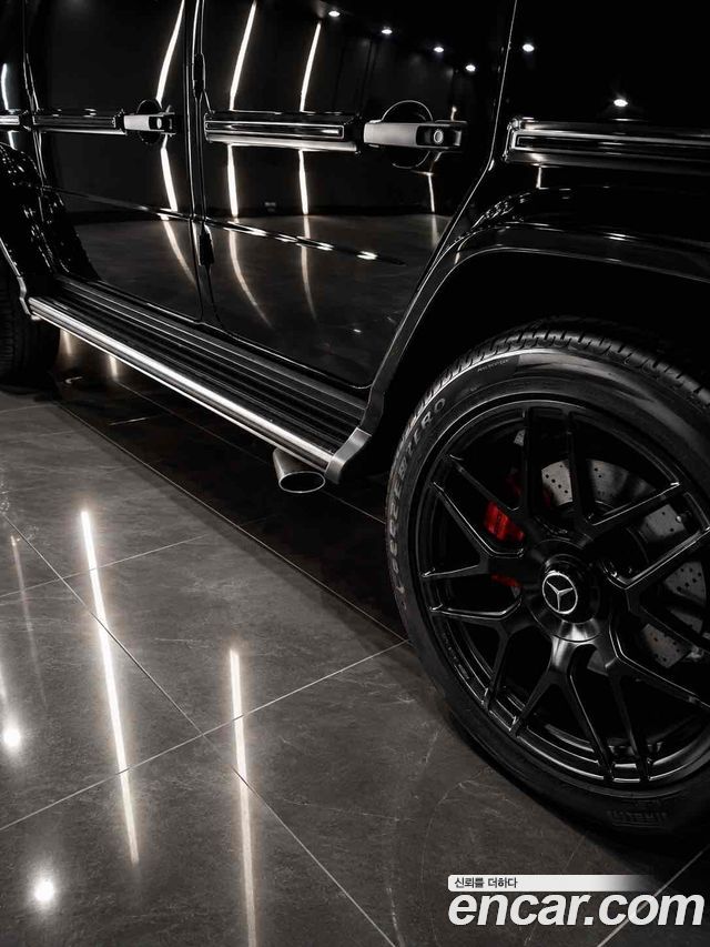 Mercedes-Benz G-Class AMG G63 Manufaktur
