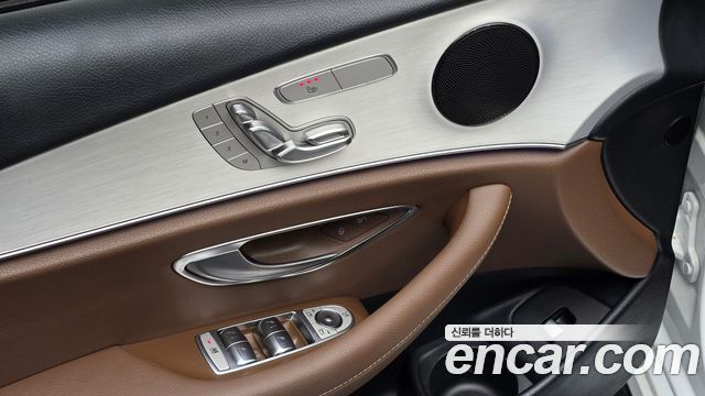 Mercedes-Benz E-Class E250 Avantgarde