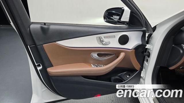 Mercedes-Benz E-Class E250 Avantgarde