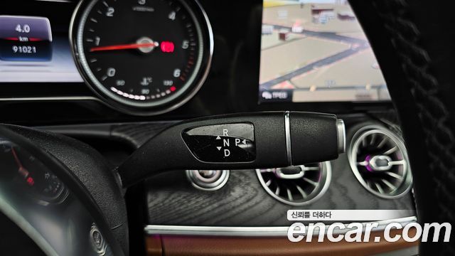 Mercedes-Benz E-Class E220d Cabriolet
