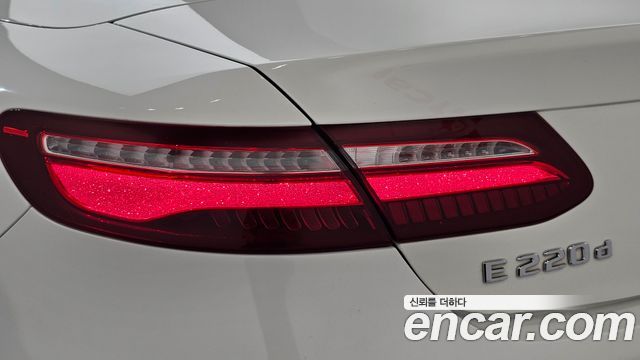 Mercedes-Benz E-Class E220d Cabriolet