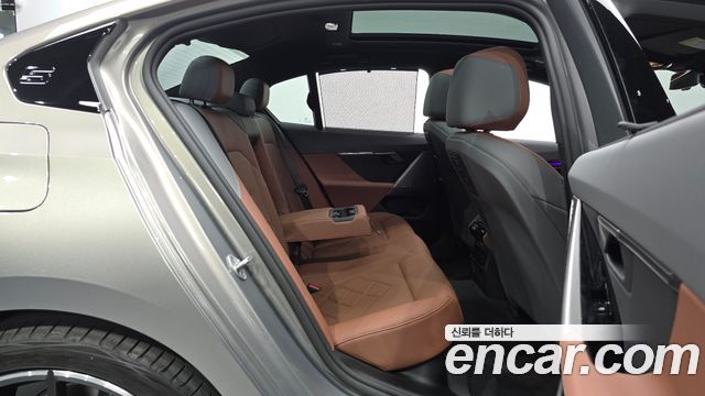 BMW 5-Series 530i xDrive M Sport