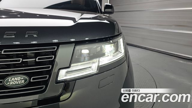 Land Rover Range Rover P550E AB