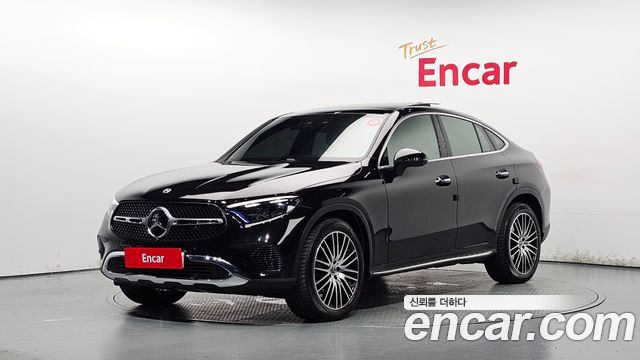 Mercedes-Benz GLC-Class GLC300 4MATIC Avnatgarde Coupe
