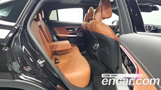 Mercedes-Benz GLC-Class GLC300 4MATIC Avnatgarde Coupe