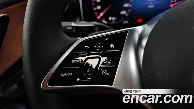 Mercedes-Benz GLC-Class GLC300 4MATIC Avnatgarde Coupe