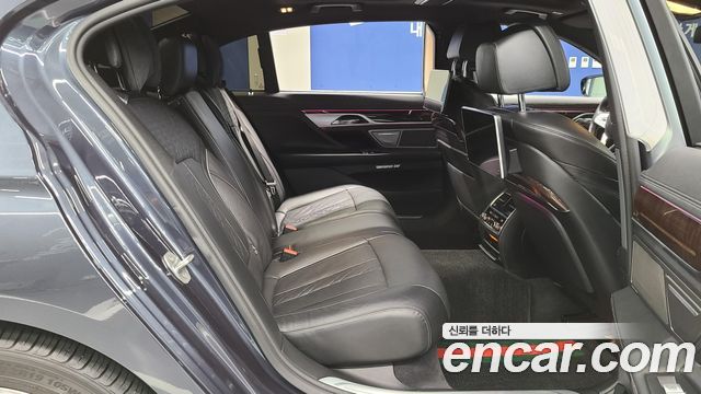 BMW 7-Series 730Ld xDrive