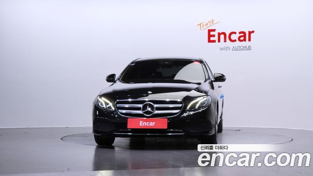 Mercedes-Benz E-Class E300 Avantgarde