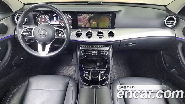 Mercedes-Benz E-Class E300 Avantgarde