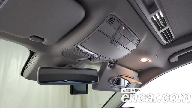 Mercedes-Benz E-Class E300 Avantgarde