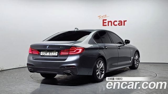 BMW 5-Series 530i M Sport Package Plus