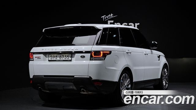 Land Rover Range Rover Sport 3.0 SDV6 HSE Dynamic