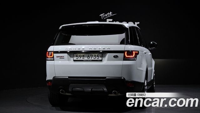 Land Rover Range Rover Sport 3.0 SDV6 HSE Dynamic