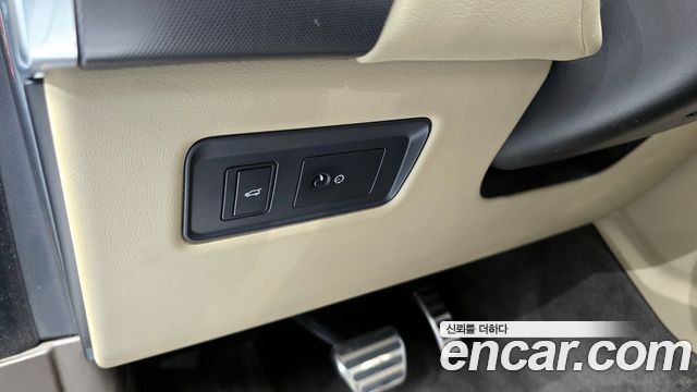 Land Rover Range Rover Sport 3.0 SDV6 HSE Dynamic