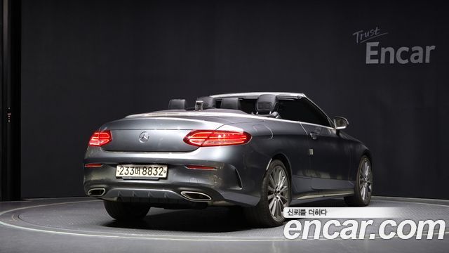 Mercedes-Benz C-Class C200 Cabriolet