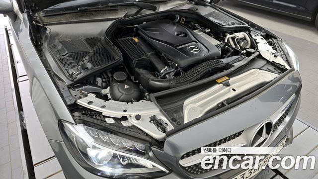 Mercedes-Benz C-Class C200 Cabriolet