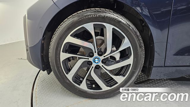 BMW i3 SOL+