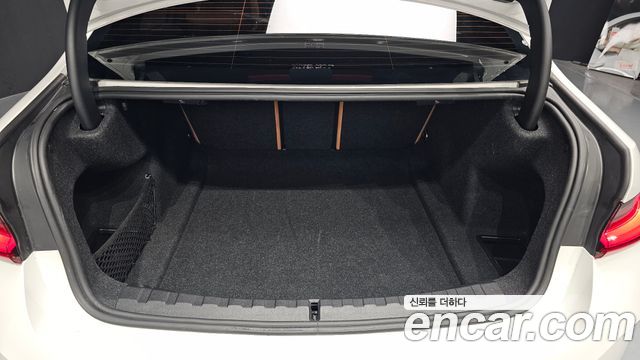 BMW 3Series (G20) 320i