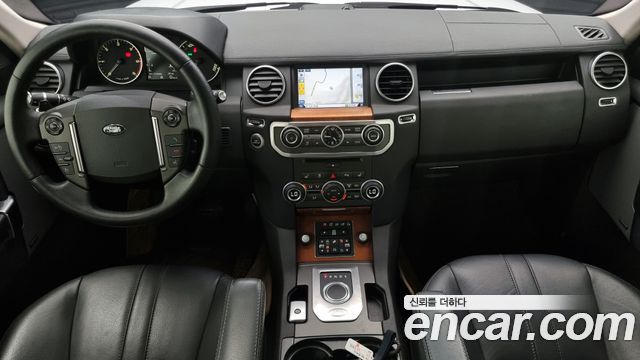 Land Rover Discovery 3.0 SDV6 SE