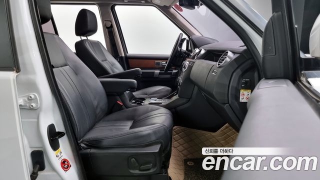 Land Rover Discovery 3.0 SDV6 SE
