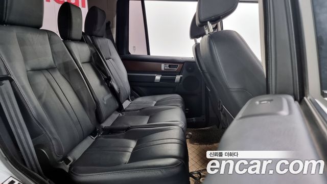 Land Rover Discovery 3.0 SDV6 SE