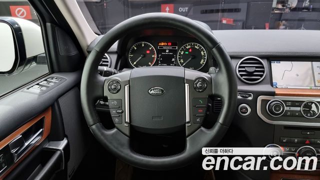 Land Rover Discovery 3.0 SDV6 SE