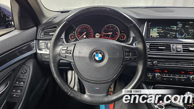 BMW 5-Series 520d xDrive M Aero Dynamic