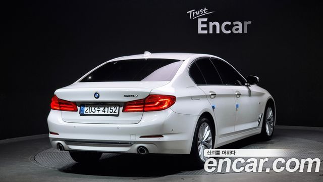 BMW 5-Series 520d Luxury Plus