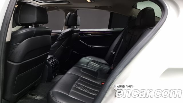 BMW 5-Series 520d Luxury Plus